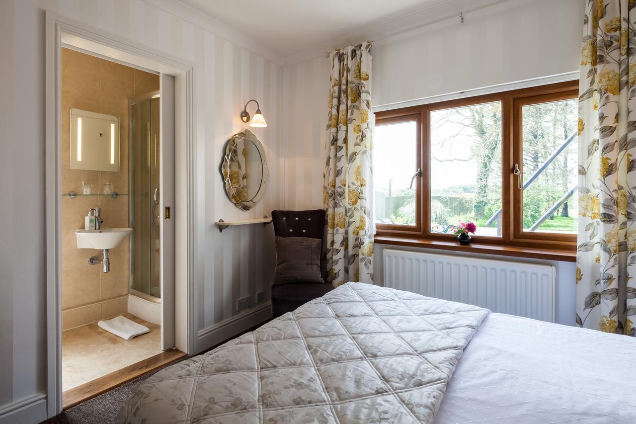 Langdon Farm Guest House Kilgetty Eksteriør bilde